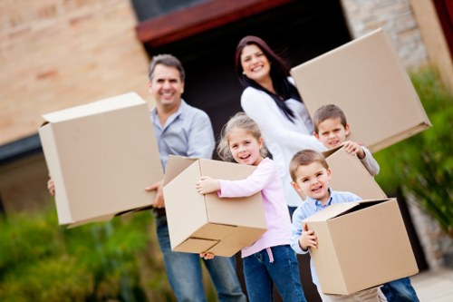 Van service helping with a flat move near Tooting Bec