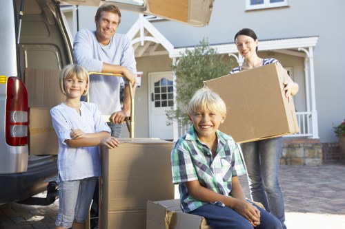 Packing and loading help for a Tooting Bec move