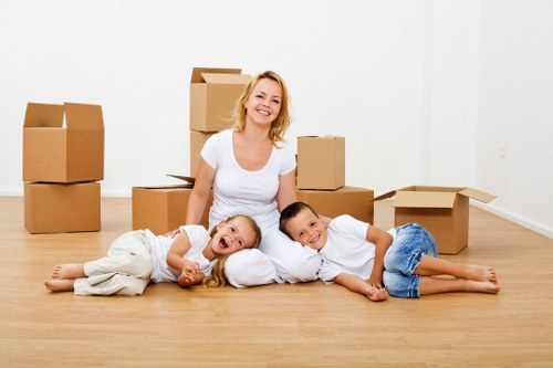 Moving day access challenges for an apartment in Tooting Bec